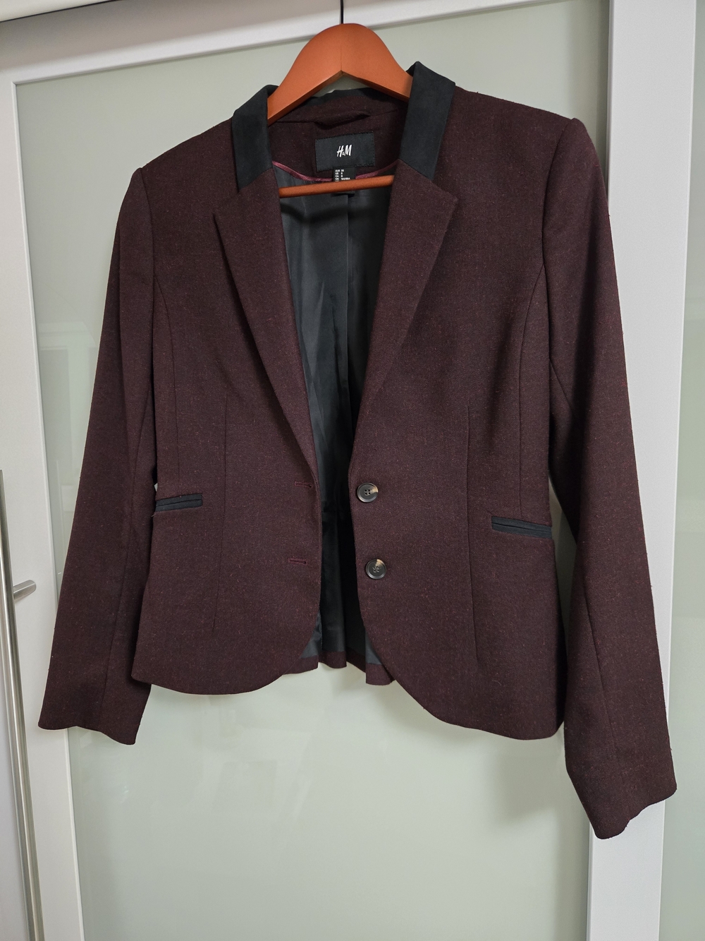 H&M Women's Dark Burgundy Blazer with Black Trim Size 8